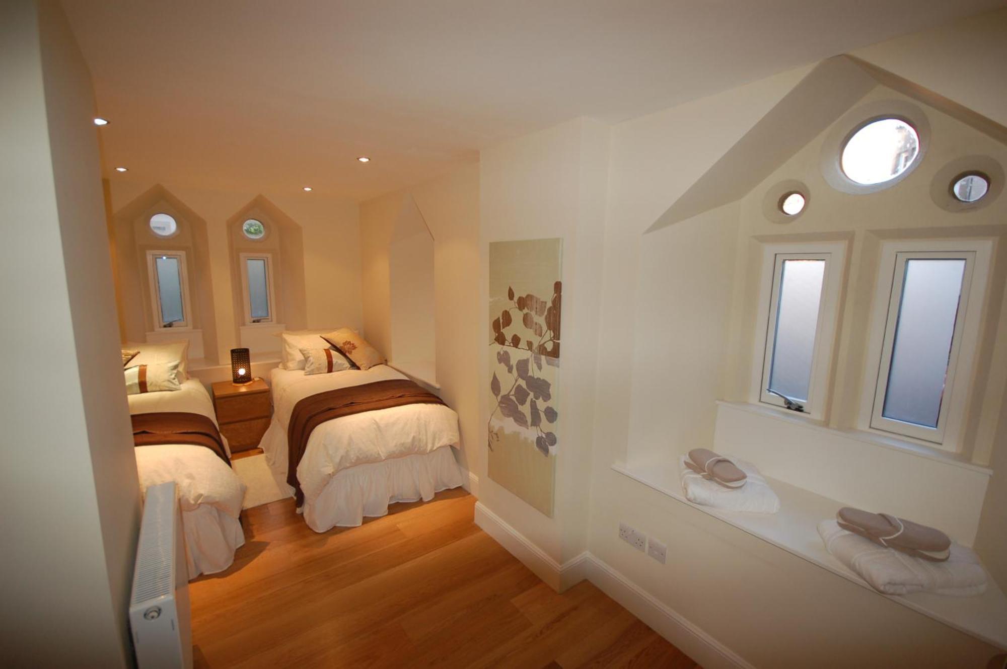 Edinburgh Church Apartments Room photo